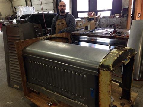 FARMINGTON METAL FABRICATION, LLC in Bristol, CT